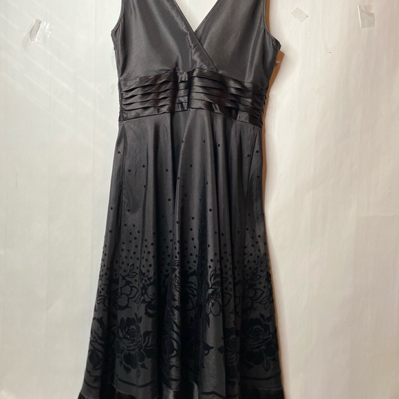 RB COLLECTION New York Black Cocktail Dress - Picture 5 of 7